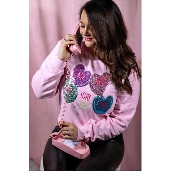 BRAND NEW WITH TAGS Sequin Conversation Hearts Sweatshirt - Picture 5 of 7